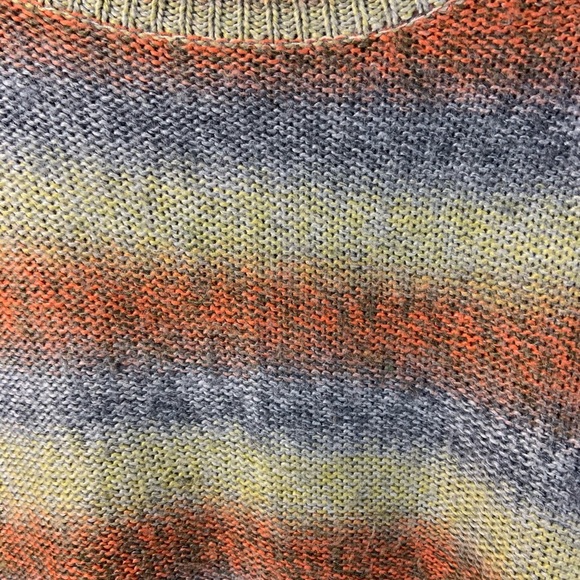 The Limited Knit Sweater size XS/S - Picture 5 of 6